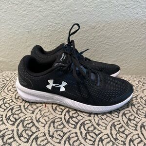 Under Armour Black Running Shoes Youth or Women's